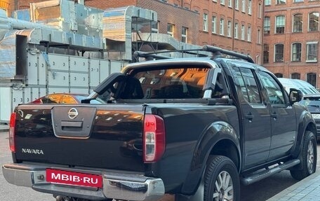 Nissan Navara (Frontier), 2010 год, 1 499 000 рублей, 3 фотография