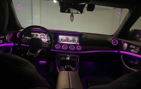 Mercedes-Benz E-Класс AMG, 2018 год, 9 250 000 рублей, 4 фотография