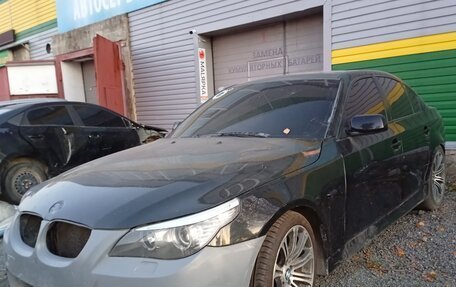 BMW 5 серия, 2005 год, 900 000 рублей, 8 фотография