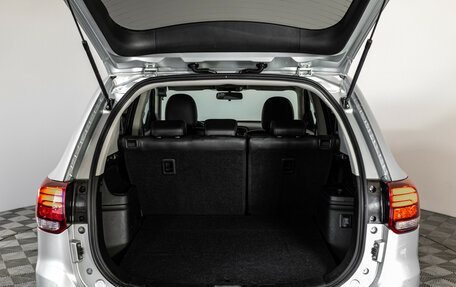 Mitsubishi Outlander III рестайлинг 3, 2020 год, 2 199 000 рублей, 24 фотография