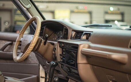 Toyota Land Cruiser 80 рестайлинг, 1997 год, 3 300 000 рублей, 6 фотография