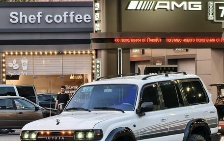 Toyota Land Cruiser 80 рестайлинг, 1997 год, 3 300 000 рублей, 2 фотография