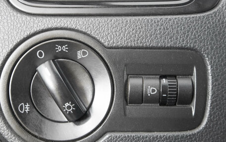 Volkswagen Polo VI (EU Market), 2019 год, 1 089 000 рублей, 23 фотография