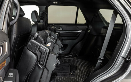 Ford Explorer VI, 2019 год, 3 199 000 рублей, 29 фотография