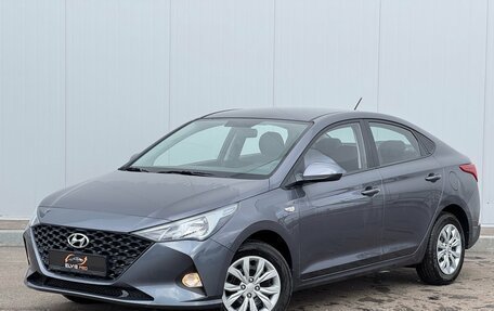 Hyundai Solaris II рестайлинг, 2021 год, 1 650 000 рублей, 1 фотография