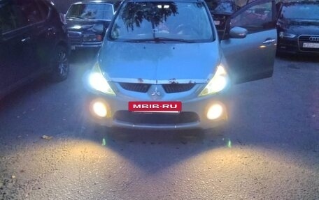 Mitsubishi Grandis, 2008 год, 580 000 рублей, 6 фотография