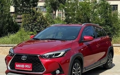 Toyota Yaris XP150 рестайлинг, 2023 год, 1 400 000 рублей, 1 фотография