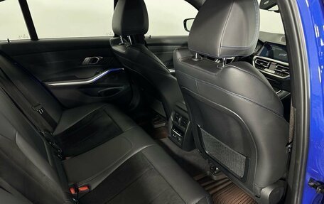 BMW 3 серия, 2019 год, 3 600 000 рублей, 16 фотография