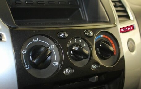 Mitsubishi Pajero Sport II рестайлинг, 2012 год, 1 454 000 рублей, 13 фотография