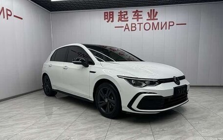 Volkswagen Golf VIII, 2021 год, 1 700 000 рублей, 1 фотография