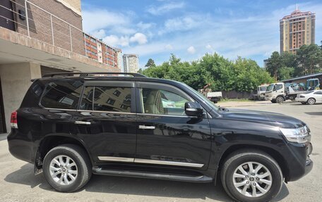 Toyota Land Cruiser 200, 2016 год, 8 000 000 рублей, 4 фотография