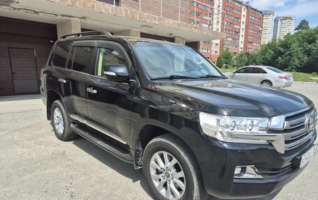 Toyota Land Cruiser 200, 2016 год, 8 000 000 рублей, 3 фотография