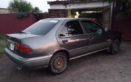 Nissan Sunny B15, 1998 год, 100 000 рублей, 4 фотография