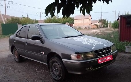 Nissan Sunny B15, 1998 год, 100 000 рублей, 3 фотография