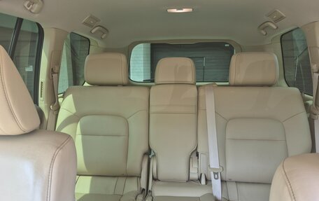 Toyota Land Cruiser 200, 2016 год, 8 000 000 рублей, 13 фотография