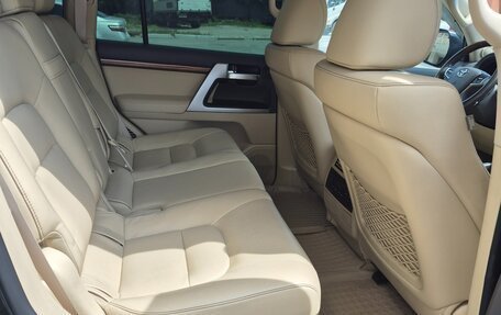 Toyota Land Cruiser 200, 2016 год, 8 000 000 рублей, 11 фотография