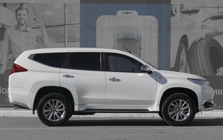 Mitsubishi Montero Sport, 2019 год, 3 495 000 рублей, 5 фотография