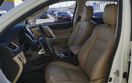 Mitsubishi Montero Sport, 2019 год, 3 495 000 рублей, 11 фотография