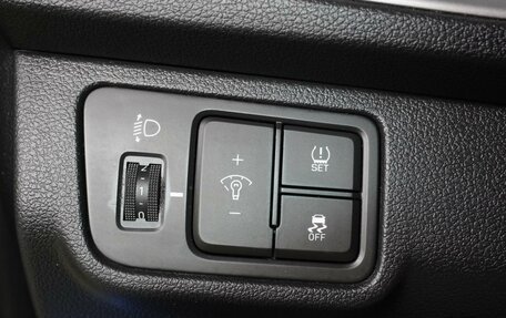 Hyundai Solaris II рестайлинг, 2019 год, 1 299 000 рублей, 13 фотография