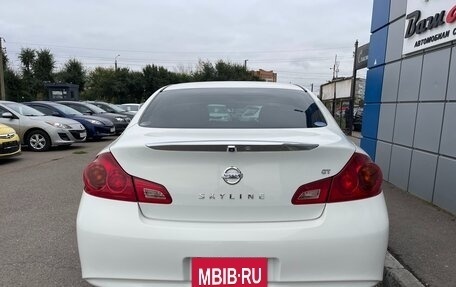 Nissan Skyline, 2010 год, 997 000 рублей, 8 фотография