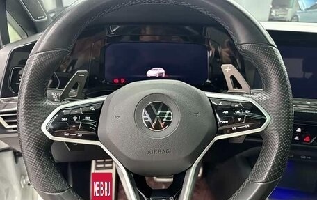 Volkswagen Golf VIII, 2021 год, 1 700 000 рублей, 15 фотография