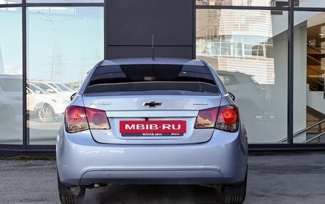 Chevrolet Cruze II, 2010 год, 780 000 рублей, 5 фотография
