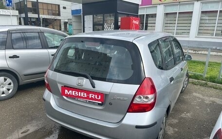 Honda Jazz I рестайлинг, 2002 год, 450 000 рублей, 2 фотография