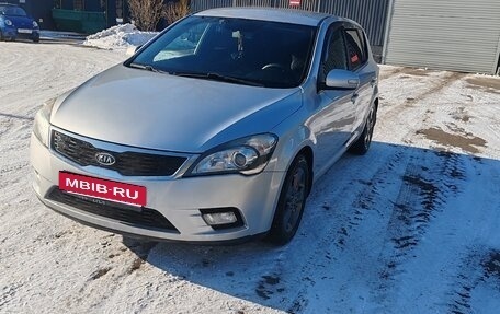 KIA cee'd I рестайлинг, 2010 год, 750 000 рублей, 5 фотография