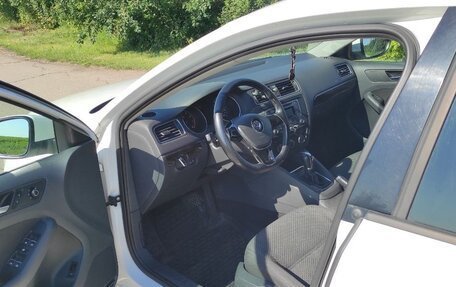 Volkswagen Jetta VI, 2015 год, 1 200 000 рублей, 8 фотография