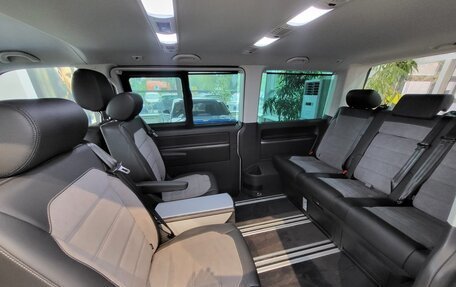 Volkswagen Multivan T6 рестайлинг, 2022 год, 15 998 000 рублей, 20 фотография