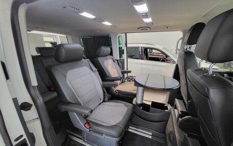 Volkswagen Multivan T6 рестайлинг, 2022 год, 15 998 000 рублей, 23 фотография