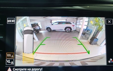 Volkswagen Multivan T6 рестайлинг, 2022 год, 15 998 000 рублей, 26 фотография