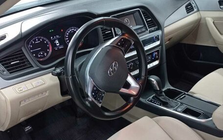 Hyundai Sonata VII, 2017 год, 1 650 000 рублей, 7 фотография