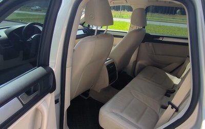 Volkswagen Touareg III, 2011 год, 1 990 000 рублей, 1 фотография