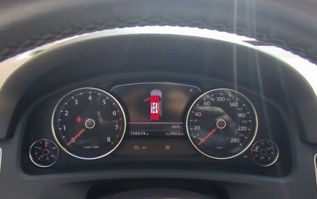 Volkswagen Touareg III, 2011 год, 1 990 000 рублей, 6 фотография