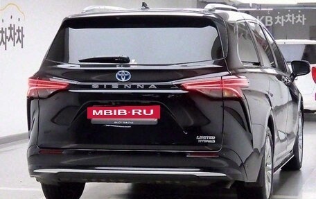 Toyota Sienna, 2022 год, 3 423 023 рублей, 20 фотография