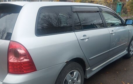 Toyota Corolla, 2004 год, 460 000 рублей, 2 фотография