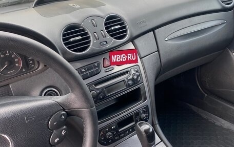 Mercedes-Benz CLK-Класс, 2003 год, 650 000 рублей, 13 фотография