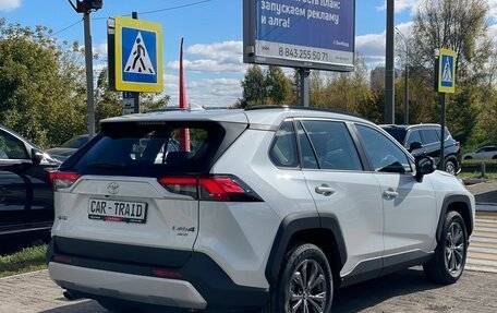 Toyota RAV4, 2025 год, 3 930 000 рублей, 6 фотография