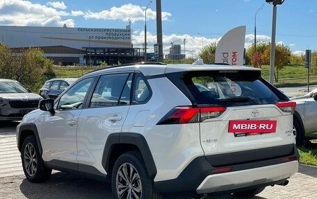 Toyota RAV4, 2025 год, 3 930 000 рублей, 7 фотография