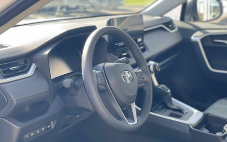 Toyota RAV4, 2025 год, 3 930 000 рублей, 13 фотография