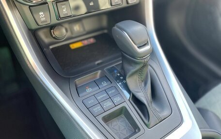 Toyota RAV4, 2025 год, 3 930 000 рублей, 20 фотография