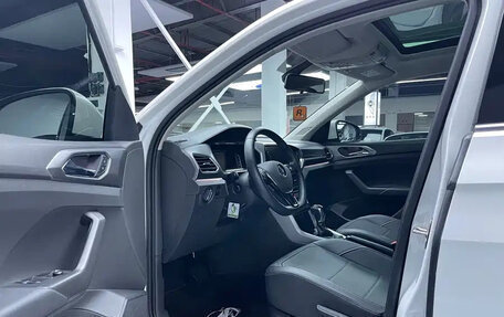 Volkswagen T-Cross I, 2022 год, 1 335 334 рублей, 5 фотография