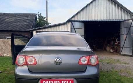 Volkswagen Passat B6, 2006 год, 560 000 рублей, 1 фотография