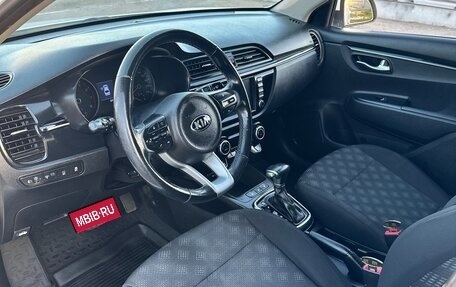 KIA Rio IV, 2018 год, 1 550 000 рублей, 9 фотография