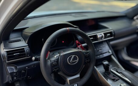 Lexus IS III, 2017 год, 2 450 000 рублей, 10 фотография