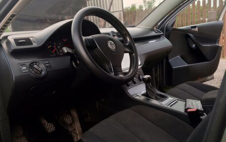 Volkswagen Passat B6, 2006 год, 560 000 рублей, 12 фотография