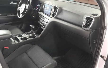 KIA Sportage IV рестайлинг, 2016 год, 1 600 000 рублей, 6 фотография