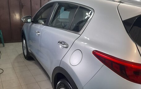 KIA Sportage IV рестайлинг, 2016 год, 1 600 000 рублей, 13 фотография