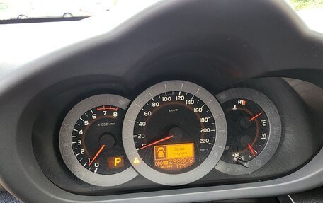 Toyota RAV4, 2011 год, 1 570 000 рублей, 13 фотография